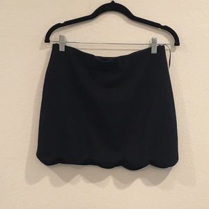 Black scalloped skirt